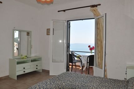 Yannis Servos Barbati Apartments Exterior foto